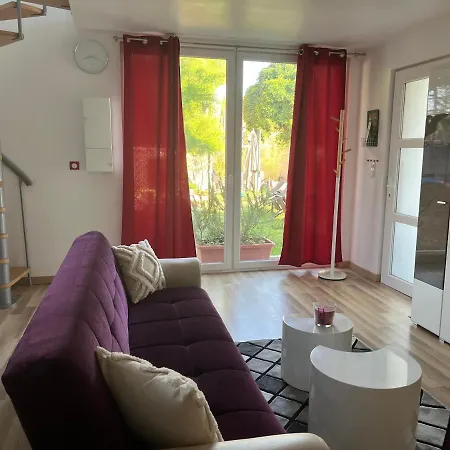 Maison « jardin La Cigogne » Feriehus Sainte-Croix-en-Plaine