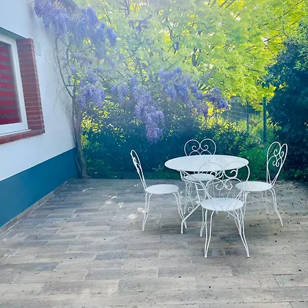 Feriehus Maison « jardin La Cigogne »